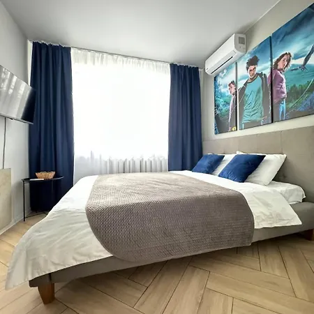 Myfreedom вул євгенія коновальця 15 корпус 1 Apartment *